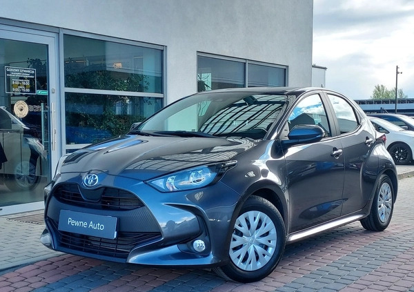 Toyota Yaris cena 72900 przebieg: 12000, rok produkcji 2023 z Brzeziny małe 254